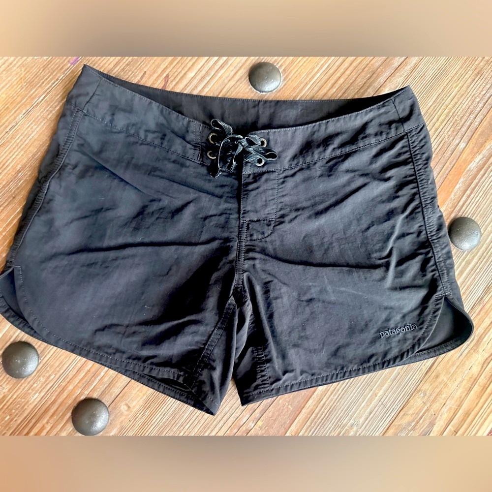 Patagonia Board Shorts Lightweight with Front Tie Sz 2